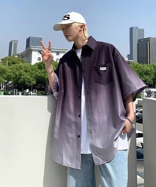 Ressaca（レサーカ）の「オーバーサイズグラデーションカラー半袖シャツ（シャツ/ブラウス・メンズ・グリーン/ブルー/ピンク/ブラック・L/XL/M）」の2枚目の写真