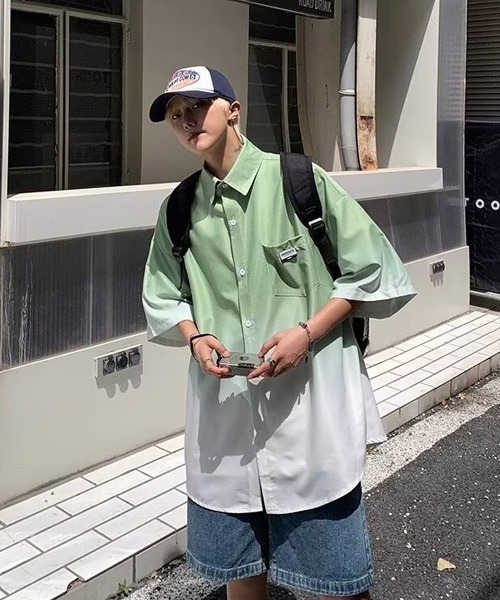 Ressaca（レサーカ）の「オーバーサイズグラデーションカラー半袖シャツ（シャツ/ブラウス・メンズ・グリーン/ブルー/ピンク/ブラック・L/XL/M）」の11枚目の写真