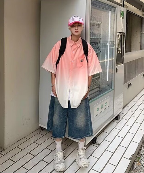 Ressaca（レサーカ）の「オーバーサイズグラデーションカラー半袖シャツ（シャツ/ブラウス・メンズ・グリーン/ブルー/ピンク/ブラック・L/XL/M）」の7枚目の写真
