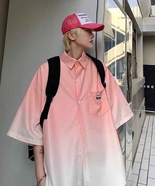 Ressaca（レサーカ）の「オーバーサイズグラデーションカラー半袖シャツ（シャツ/ブラウス・メンズ・グリーン/ブルー/ピンク/ブラック・L/XL/M）」の5枚目の写真