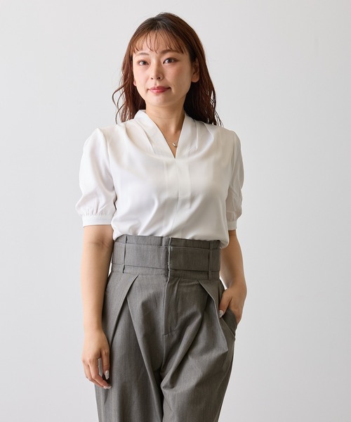 H.TOKYO NUIT（エイチトウキョウニュイ）の「キーネックパフスリーブブラウス（シャツ/ブラウス・レディース・オフホワイト/ブルー・SMALL/MEDIUM/LARGE）」の9枚目の写真