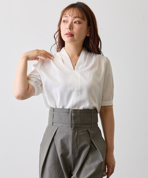 H.TOKYO NUIT（エイチトウキョウニュイ）の「キーネックパフスリーブブラウス（シャツ/ブラウス・レディース・オフホワイト/ブルー・SMALL/MEDIUM/LARGE）」の8枚目の写真