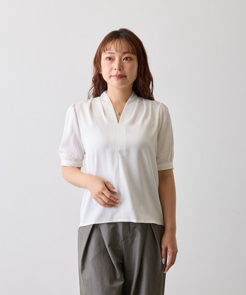 H.TOKYO NUIT（エイチトウキョウニュイ）の「キーネックパフスリーブブラウス（シャツ/ブラウス・レディース・オフホワイト/ブルー・SMALL/MEDIUM/LARGE）」の11枚目の写真