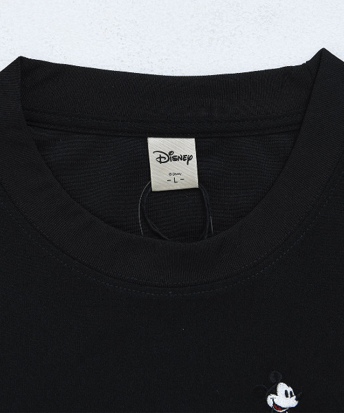Disney(ディズニー)の「『DISNEY/ディズニー』MICアムンゼンポケットTEE(Tシャツ/カットソー・レディース・ブラック/ホワイト・LL/L/M)」の13枚目の写真