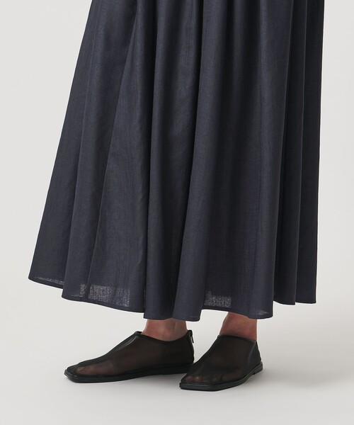 MARW UNITED ARROWS(マルゥ ユナイテッドアローズ)の「<MARW UNITED ARROWS>ギャザー フレア スカート UVカット・接触冷感(スカート・レディース・ダークグレー/ネイビー/ダークブラウン・36/38)」の20枚目の写真