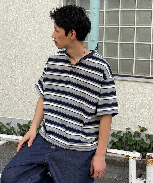 CIAOPANIC(チャオパニック)の「(ボーダー/無地)ヘンリーネックアソートTシャツ(Tシャツ/カットソー・レディース・チャコールグレー/グレー/オフホワイト/サックスブルー/ライトグレー/ブラウン・MEDIUM/LARGE)」の5枚目の写真