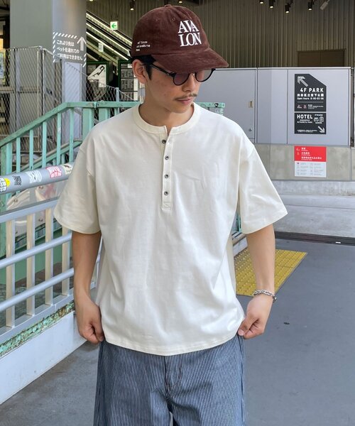 CIAOPANIC(チャオパニック)の「(ボーダー/無地)ヘンリーネックアソートTシャツ(Tシャツ/カットソー・レディース・チャコールグレー/グレー/オフホワイト/サックスブルー/ライトグレー/ブラウン・MEDIUM/LARGE)」の22枚目の写真