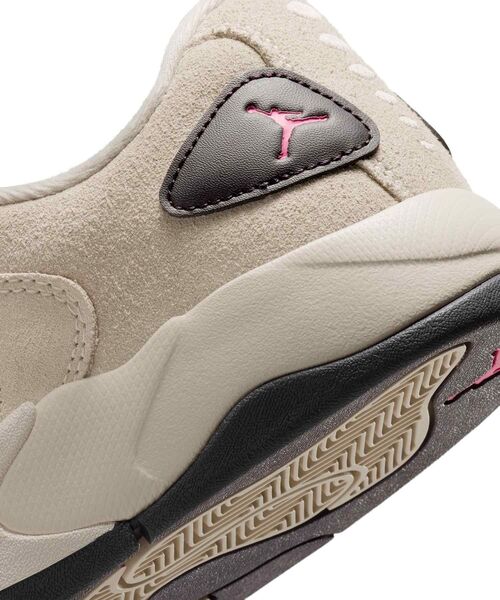 JORDAN BRAND(ジョーダンブランド)の「ジョーダン セッション メンズシューズ / Jordan Session Men's Shoes IB3731-201 Birch(スニーカー・メンズ・カーキ系・29/28.5/28/27.5/27/26.5/26/25.5/25/30/29.5)」の8枚目の写真
