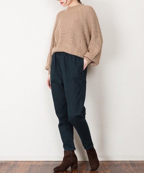 MARAI（マーライ）の「ルーズテーパードパンツ（その他パンツ・レディース・ブラック/ベージュ/ネイビー/カーキ/ブルー・LL/3L/4L/L/M）」の4枚目の写真