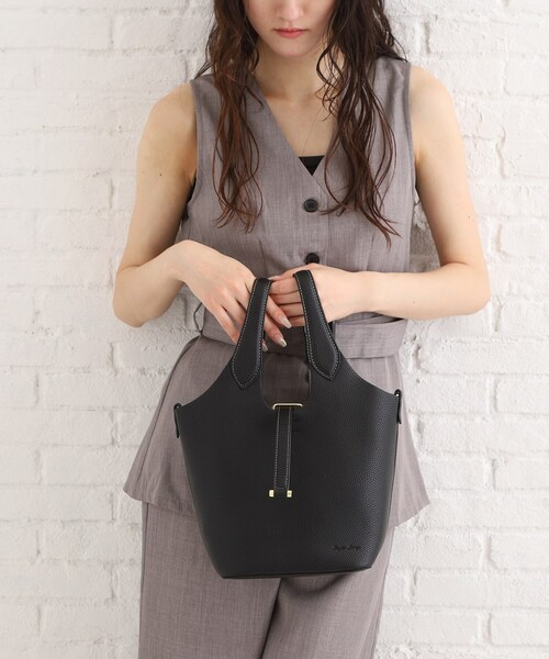 ESPERANZA(エスペランサ)の「【EC限定】ストラップ2WAYトートバッグ(トートバッグ・レディース・ダークブラウン/ブラック/ブラウン・FREE)」の5枚目の写真
