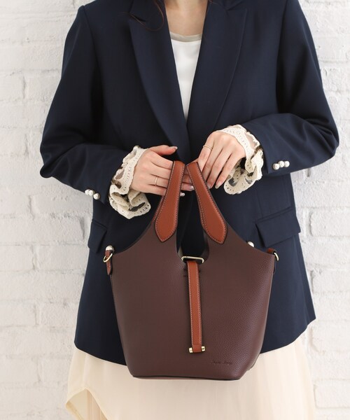 ESPERANZA(エスペランサ)の「【EC限定】ストラップ2WAYトートバッグ(トートバッグ・レディース・ダークブラウン/ブラック/ブラウン・FREE)」の8枚目の写真