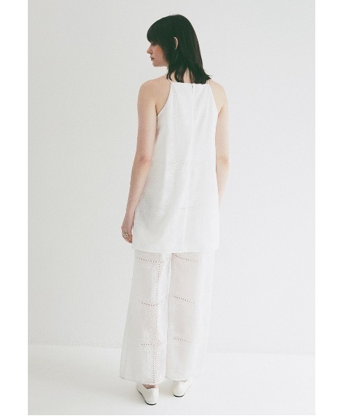 CLANE(クラネ)の「CLANE/クラネ/EMBROIDERY LACE CAMI ALL IN ONE(サロペット/オーバーオール・レディース・ブラック/ホワイト・1)」の7枚目の写真
