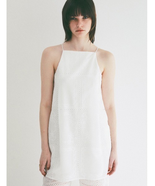 CLANE(クラネ)の「CLANE/クラネ/EMBROIDERY LACE CAMI ALL IN ONE(サロペット/オーバーオール・レディース・ブラック/ホワイト・1)」の8枚目の写真