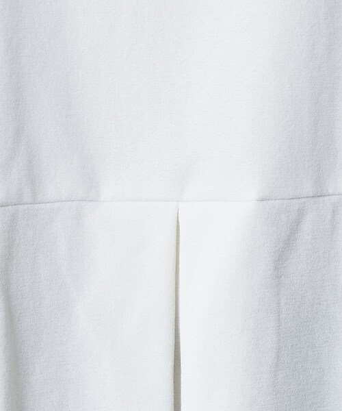 Reflect(リフレクト)の「【UVカット/接触冷感/吸水速乾】フレアスリーブペプラムカットソー(Tシャツ/カットソー・レディース・ダークブラウン/ピンク系/ホワイト・13/11/09/07)」の12枚目の写真