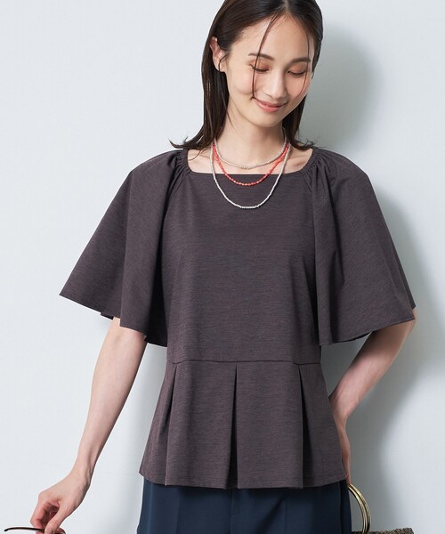 Reflect(リフレクト)の「【UVカット/接触冷感/吸水速乾】フレアスリーブペプラムカットソー(Tシャツ/カットソー・レディース・ダークブラウン/ピンク系/ホワイト・13/11/09/07)」の13枚目の写真