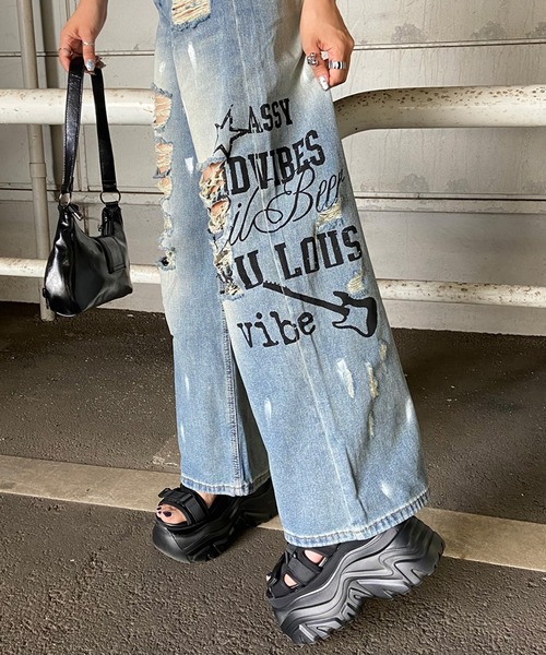 non-hedge(ノンヘッジ)の「デニムロゴダメージストレートパンツ(デニムパンツ・レディース・ブルー・S/M)」の19枚目の写真