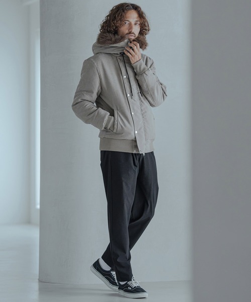 Magine(マージン)の「mp15245-Twill-Textured Nylon Stretch One-Tuck Easy Pants タックイージーパンツ(MGN-263-021)(その他パンツ・メンズ・ブラック/グレイッシュベージュ/チャコール・44/46/48)」の7枚目の写真