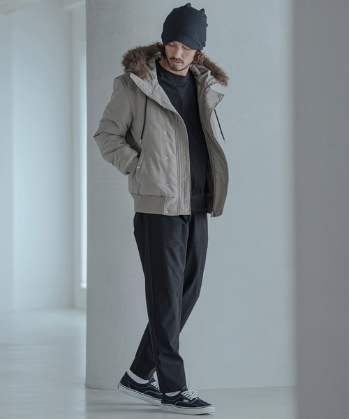 Magine(マージン)の「mp15245-Twill-Textured Nylon Stretch One-Tuck Easy Pants タックイージーパンツ(MGN-263-021)(その他パンツ・メンズ・ブラック/グレイッシュベージュ/チャコール・44/46/48)」の9枚目の写真