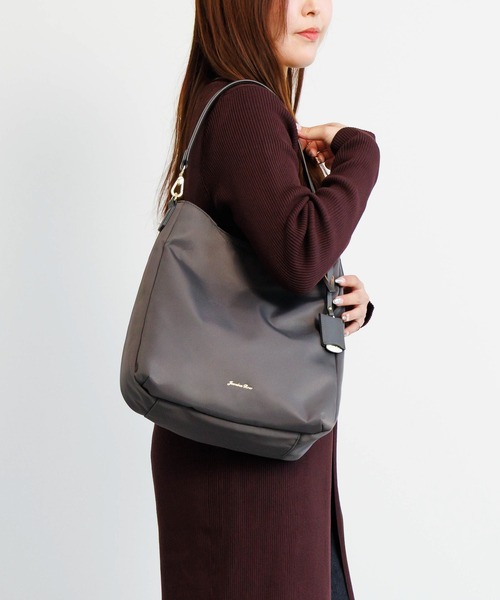 Jewelna Rose(ジュエルナローズ)の「ルフィーヌ 2wayショルダーバッグ 16342(ショルダーバッグ・レディース・グレイッシュベージュ/ダークグレー/ブラック・FREE)」の11枚目の写真