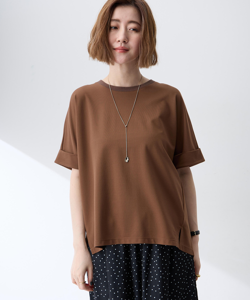 Petit Honfleur(プチオンフルール)の「バックタックワイドTシャツ【接触冷感・UVカット・透けにくい】(Tシャツ/カットソー・レディース・ブラウン/ネイビー/ホワイト・L/M)」の2枚目の写真