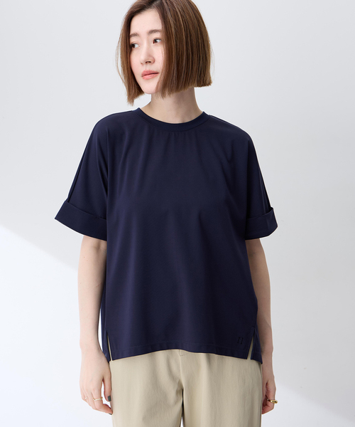 Petit Honfleur(プチオンフルール)の「バックタックワイドTシャツ【接触冷感・UVカット・透けにくい】(Tシャツ/カットソー・レディース・ブラウン/ネイビー/ホワイト・L/M)」の15枚目の写真