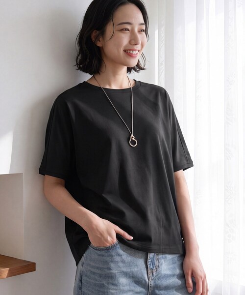 Dessin(デッサン)の「【汗シミ防止/UVカット】ドルマンスリーブ プルオーバー(Tシャツ/カットソー・レディース・ブラック/ボルドー/ブルー/グレー/ブラウン系その他・01/03/02)」の15枚目の写真