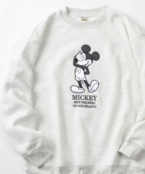 Disney(ディズニー)の「【71】別注【Disney/ディズニー】ミッキーマウス/ミニーマウス/ルシファー/ズートピア/サガラ刺繍 アップリケ 裏起毛 クルーネックスウェット/ユニセックス/レディース/メンズ(スウェット・レディース・グレー系1/グレー系/ブラック/グレー/ブラック系1/ブラック系/ブルー/ベージュ/グレー系2/ブラック系3/ブラウン/ブラック系2/ホワイト/ベージュ系/ブラック系5/ブラック系4・M/XL/L)」の12枚目の写真
