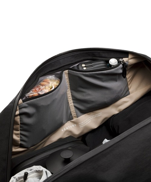 VERMEIL par iena(ヴェルメイユパーイエナ)の「Bellroy ベルロイ Ventura Ready Duffel BVLA(ボストンバッグ・レディース・ブラック・FREE)」の7枚目の写真