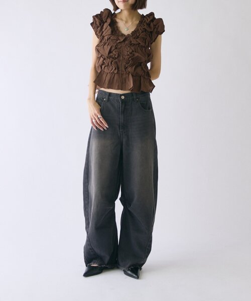 goocy(グーシー)の「裾フリンジカーブデニム(デニムパンツ・レディース・ブルー/ブラック・SMALL/MEDIUM)」の16枚目の写真