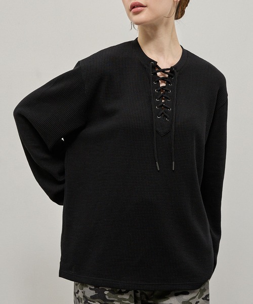 Alfred Alex(アルフレッドアレックス)の「【Alfred Alex】Lace-Up Waffle L/S Tee / レースアップネック ワッフルロンT(Tシャツ/カットソー・メンズ・チャコール/ワインレッド/オリーブ/ブラック・L/M)」の5枚目の写真