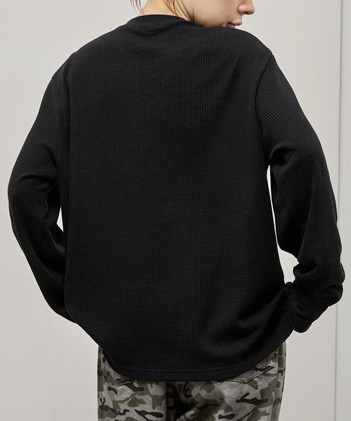 Alfred Alex(アルフレッドアレックス)の「【Alfred Alex】Lace-Up Waffle L/S Tee / レースアップネック ワッフルロンT(Tシャツ/カットソー・メンズ・チャコール/ワインレッド/オリーブ/ブラック・L/M)」の8枚目の写真