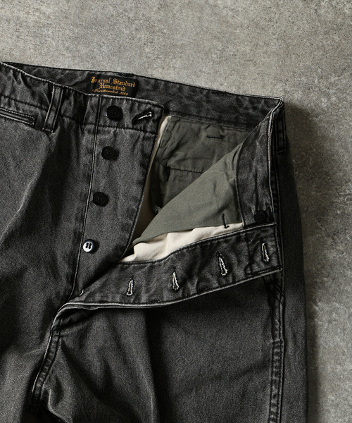 JOURNAL STANDARD J.S HOMESTEAD（ジャーナルスタンダードホームステッド）の「J.S.Homestead / ピグメント キャンバス バレル パンツ（その他パンツ・メンズ・キャメル/ブラック・MEDIUM/LARGE）」の6枚目の写真