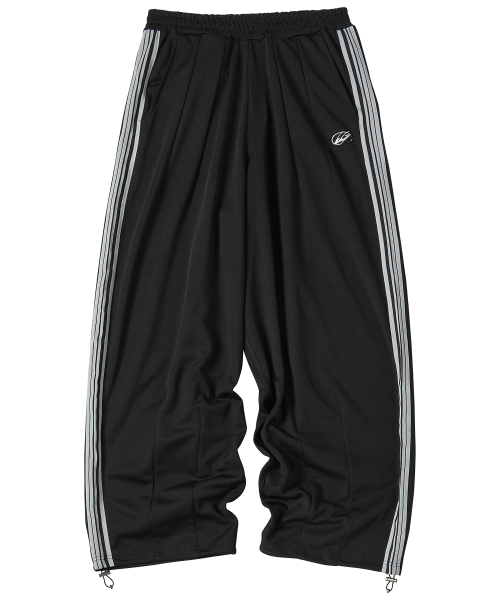 TRAVEL（トラベル）の「ジャージトラックバルーンパンツ ブラック（スウェットパンツ・レディース・その他・SMALL/MEDIUM/LARGE）」の2枚目の写真