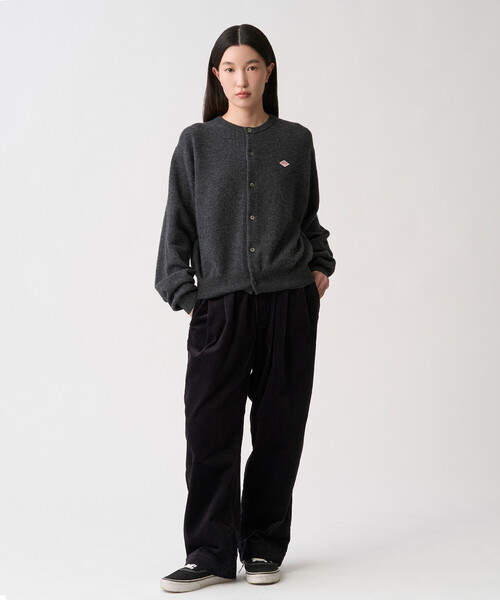 DANTON(ダントン)の「Women's Lambswool Crew Neck Knit Cardigan(ニット/セーター・レディース・ブラウン系その他2/ピンク/オートミール/ライトブルー/イエロー/レッド/ブラック/ブラウン/オフホワイト/ライトグレー/ダークグレー・34/36)」の15枚目の写真