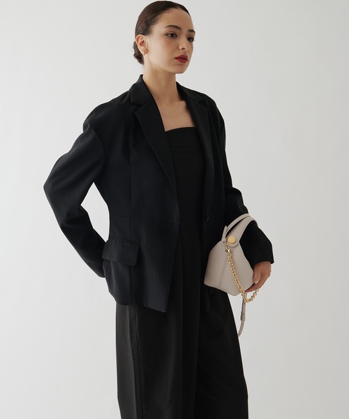 IACUCCI(イアクッチ)の「【coming soon】ウニート XS ALCE(ハンドバッグ・レディース・ブラック/ピンクベージュ・FREE)」の7枚目の写真