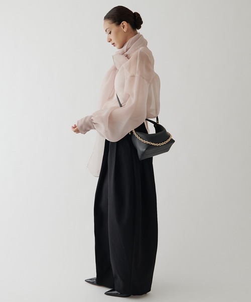 IACUCCI(イアクッチ)の「【coming soon】ウニート XS ALCE(ハンドバッグ・レディース・ブラック/ピンクベージュ・FREE)」の9枚目の写真