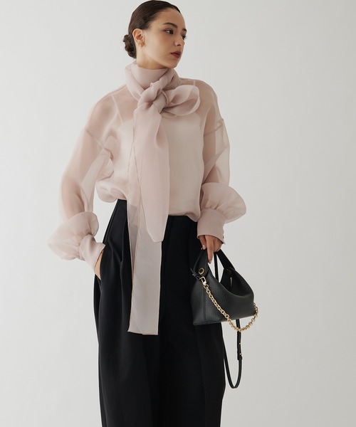 IACUCCI(イアクッチ)の「【coming soon】ウニート XS ALCE(ハンドバッグ・レディース・ブラック/ピンクベージュ・FREE)」の10枚目の写真