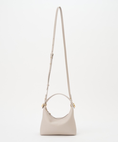 IACUCCI(イアクッチ)の「【coming soon】ウニート XS ALCE(ハンドバッグ・レディース・ブラック/ピンクベージュ・FREE)」の15枚目の写真