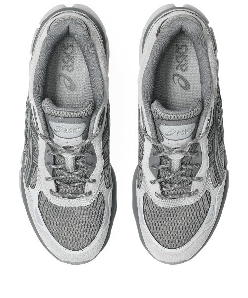 ASICS(アシックス)の「GEL-NYC 2.0 / ゲルエヌワイシー 2.0(スニーカー・メンズ・グレー・26/29/28/24.5/28.5/23/29.5/24/25/26.5/27.5/27/22.5/25.5/23.5)」の3枚目の写真