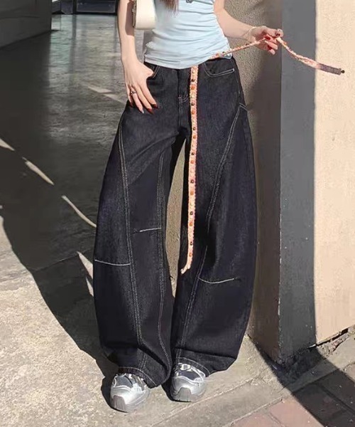 FAVORITO（ファヴォリート）の「デニムワイドパンツ（デニムパンツ・レディース・ダークブルー・S/M/L）」の3枚目の写真