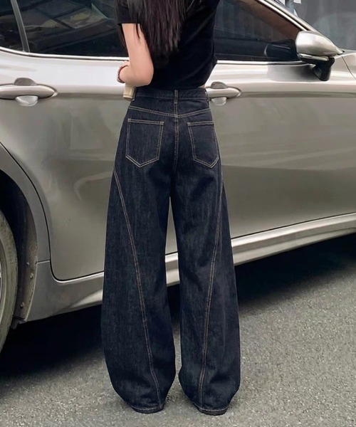 FAVORITO（ファヴォリート）の「デニムワイドパンツ（デニムパンツ・レディース・ダークブルー・S/M/L）」の8枚目の写真