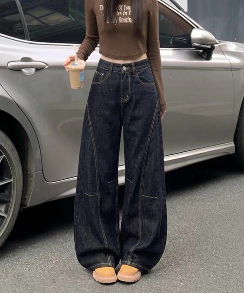 FAVORITO（ファヴォリート）の「デニムワイドパンツ（デニムパンツ・レディース・ダークブルー・S/M/L）」の9枚目の写真