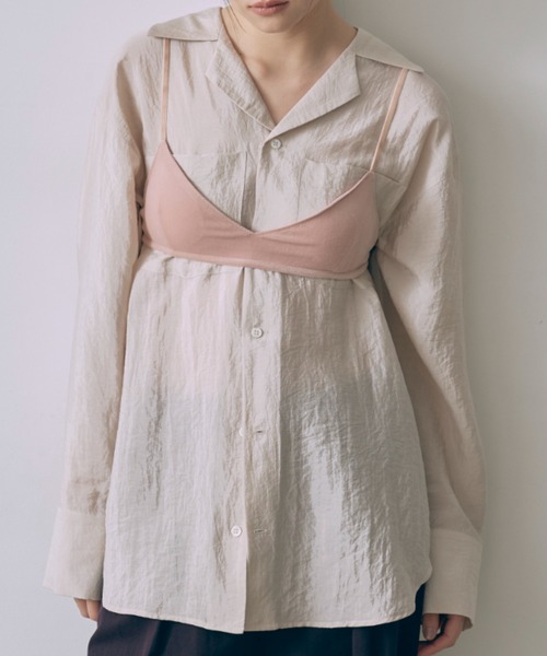 EN NEUME(エンノイム)の「Silk-Like Oversized Shirt(シャツ/ブラウス・レディース・ベージュ/ブラウン/イエロー・FREE)」の5枚目の写真