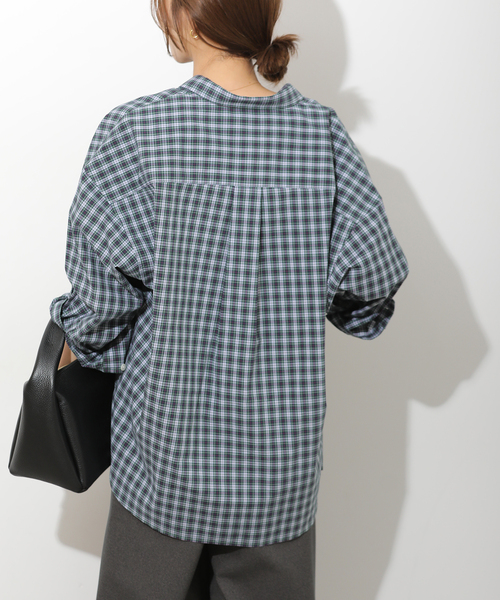 JOURNAL STANDARD relume（ジャーナルスタンダード　レリューム）の「ソフトピーチチェックオーバーサイズシャツ（シャツ/ブラウス・レディース・ブラウン/ネイビー/ブルー・FREE）」の9枚目の写真