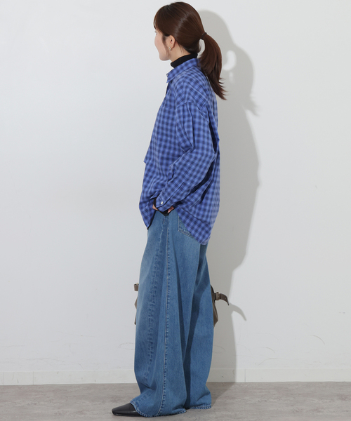 JOURNAL STANDARD relume（ジャーナルスタンダード　レリューム）の「ソフトピーチチェックオーバーサイズシャツ（シャツ/ブラウス・レディース・ブラウン/ネイビー/ブルー・FREE）」の11枚目の写真