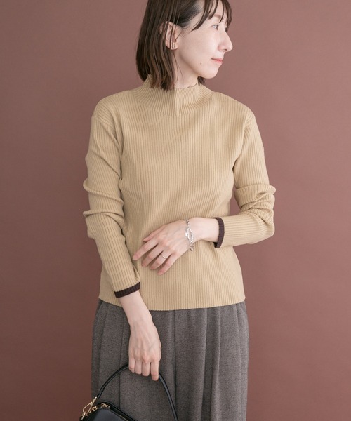 ITEMS URBANRESEARCH(アイテムズ アーバンリサーチ)の「リブ配色ハイネックニット(ニット/セーター・レディース・イエロー/ブラック/オフホワイト/ミント/グレー・FREE)」の9枚目の写真