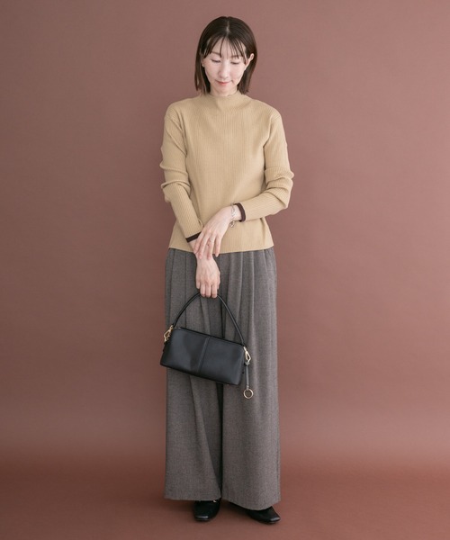 ITEMS URBANRESEARCH(アイテムズ アーバンリサーチ)の「リブ配色ハイネックニット(ニット/セーター・レディース・イエロー/ブラック/オフホワイト/ミント/グレー・FREE)」の10枚目の写真