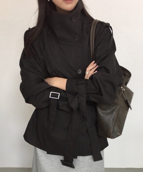 Aelina(エリナ)の「スタンドカラーダブルブレストウエストリボントレンチコート(トレンチコート・レディース・ブラック/ベージュ/ライトベージュ・FREE)」の2枚目の写真
