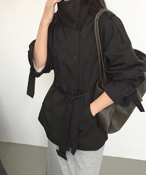 Aelina(エリナ)の「スタンドカラーダブルブレストウエストリボントレンチコート(トレンチコート・レディース・ブラック/ベージュ/ライトベージュ・FREE)」の17枚目の写真