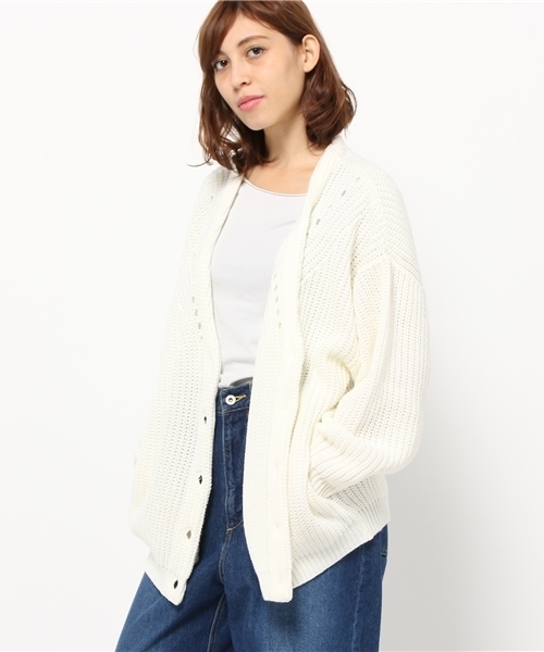 PUNYUS（プニュズ）の「ビッグカーディガン（カーディガン/ボレロ・レディース・ブラック/ワイン/ホワイト・3/4）」の2枚目の写真